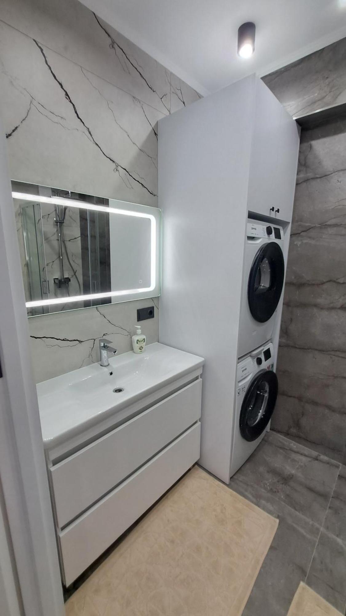 Airhotel Codru エクステリア 写真